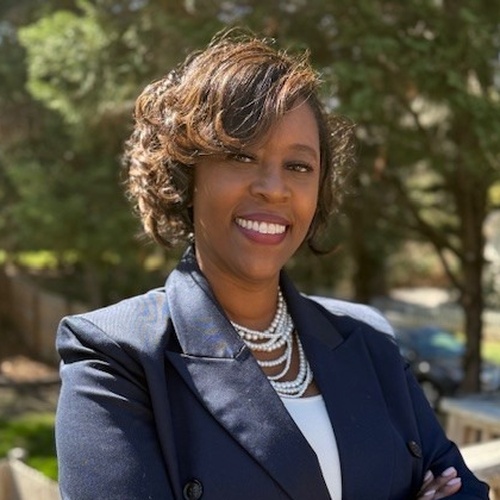 Cheryl Howard portrait photo